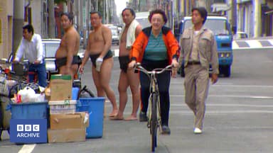 1989: Nottingham's Number 1 Sumo Fan | Turning Japanese | Niche Sports | BBC Archive